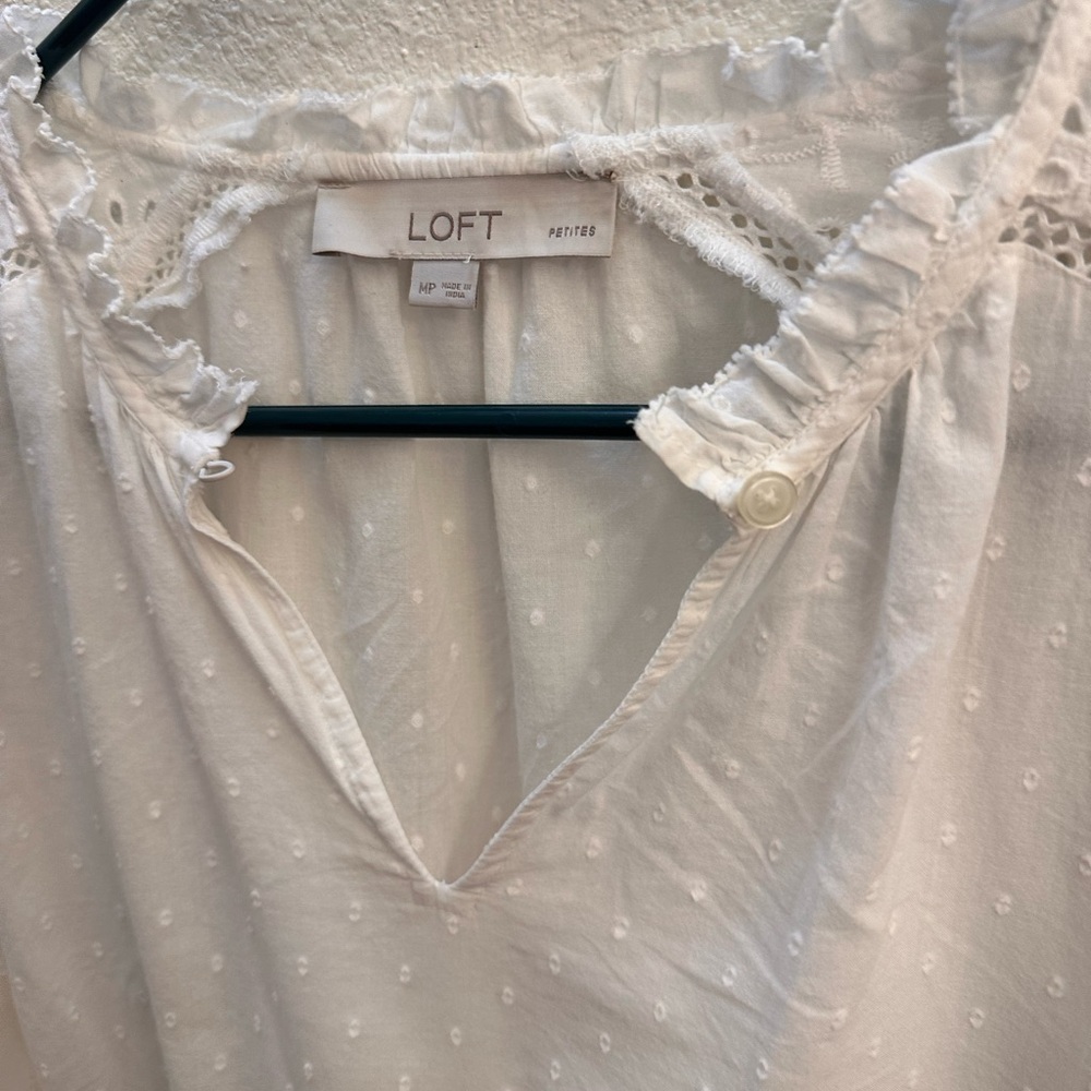 LOFT Women's White Eyelet Top. Petite Medium. - Picture 4 of 14